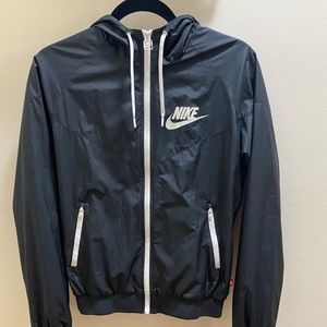 Nike windbreaker
